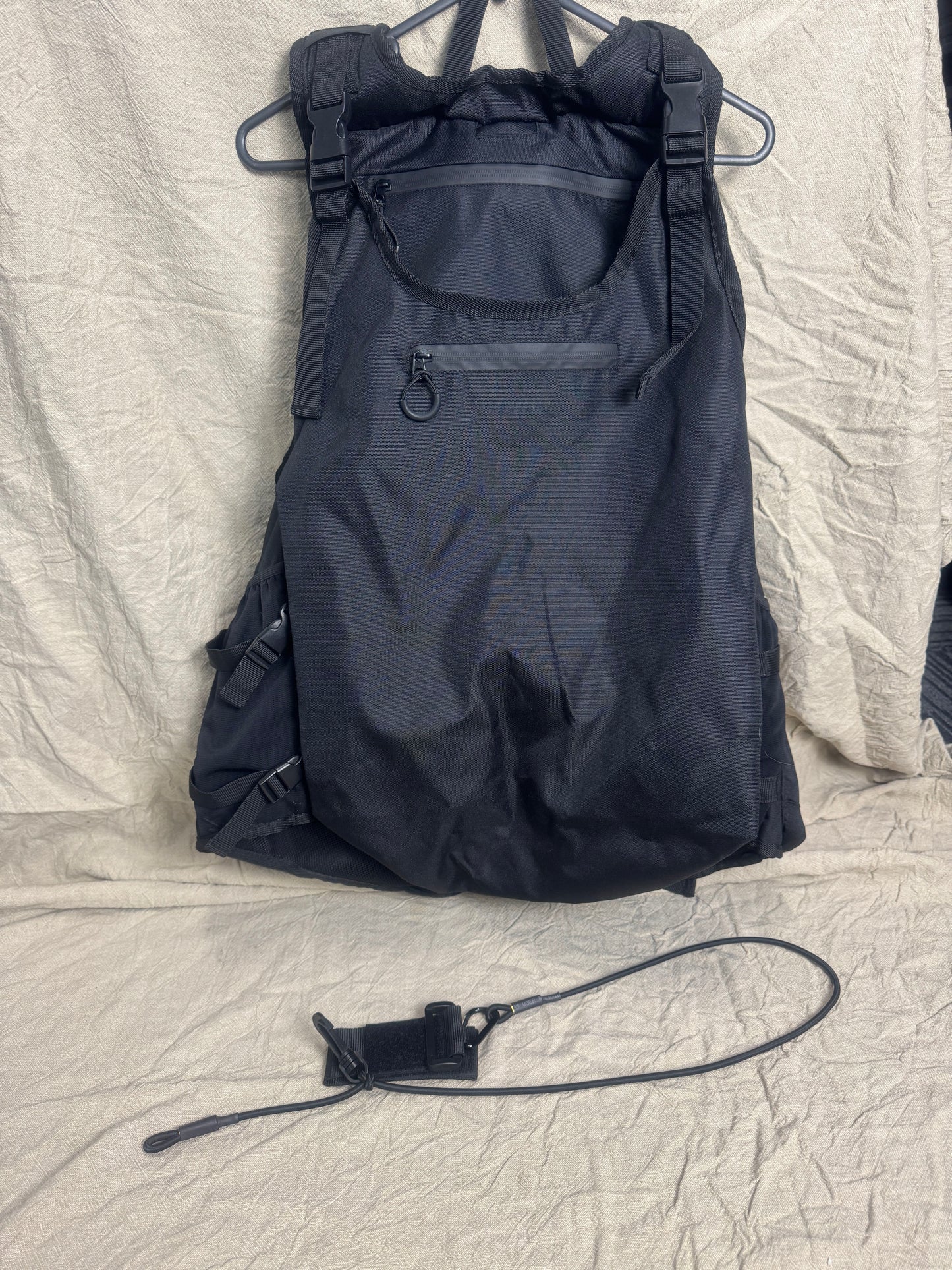 Detect-Ed Detect-Ed Australia Metal Detecting Vest / Harness + Bungee
