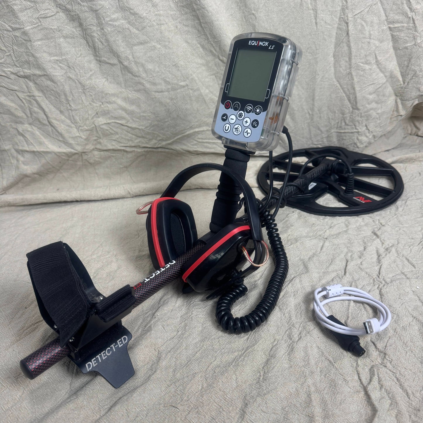 Detect-Ed Detect-Ed Australia Sea-Ghosted Equinox 800 (10m Waterproof)[USED]
